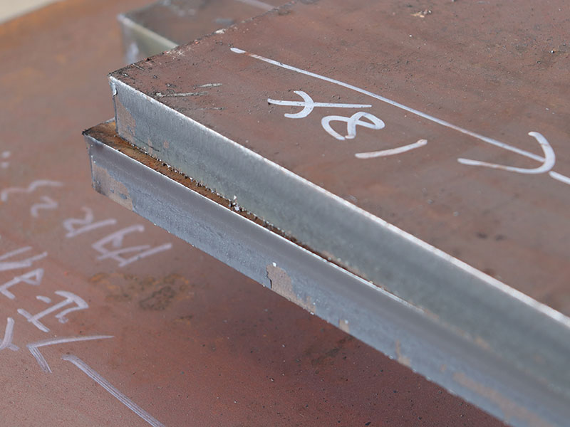 CNC High-Precision Double-Head Plasma Cutting Machine5