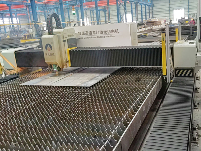 Safe and efficient, one-button start: experience the convenient operation of the automatic loading and unloading pipe cutting machine