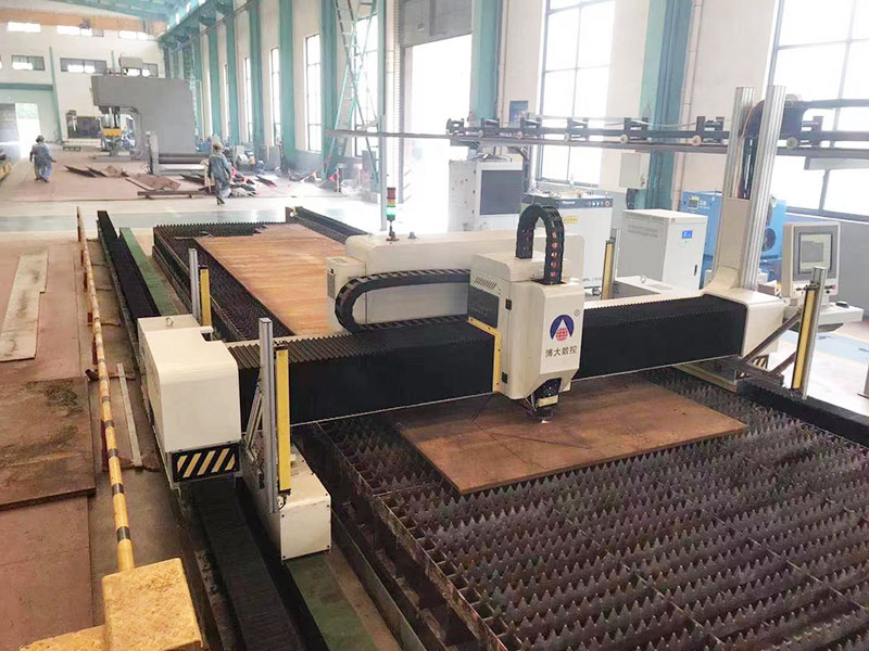 One machine with two heads, double the efficiency: Large gantry laser cutting machine leads the new era of cutting