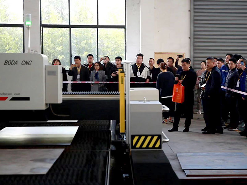 Intelligent Robot Steel Cutting Production Line: Injecting Strong Power into the Manufacturing Industry